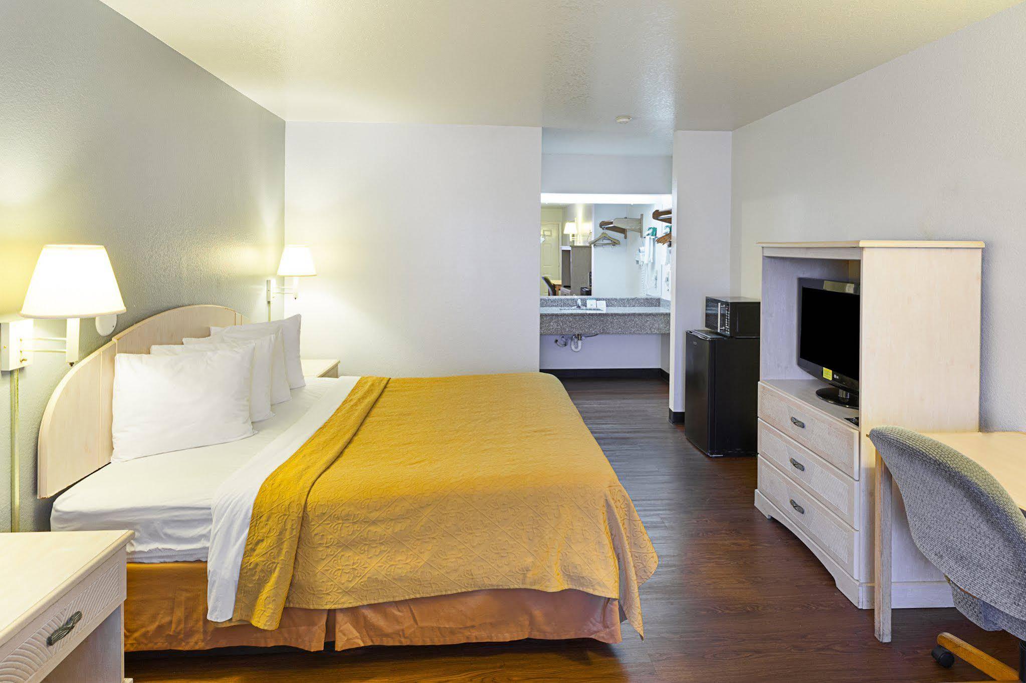 Econo Downtown South Lodge San Antonio